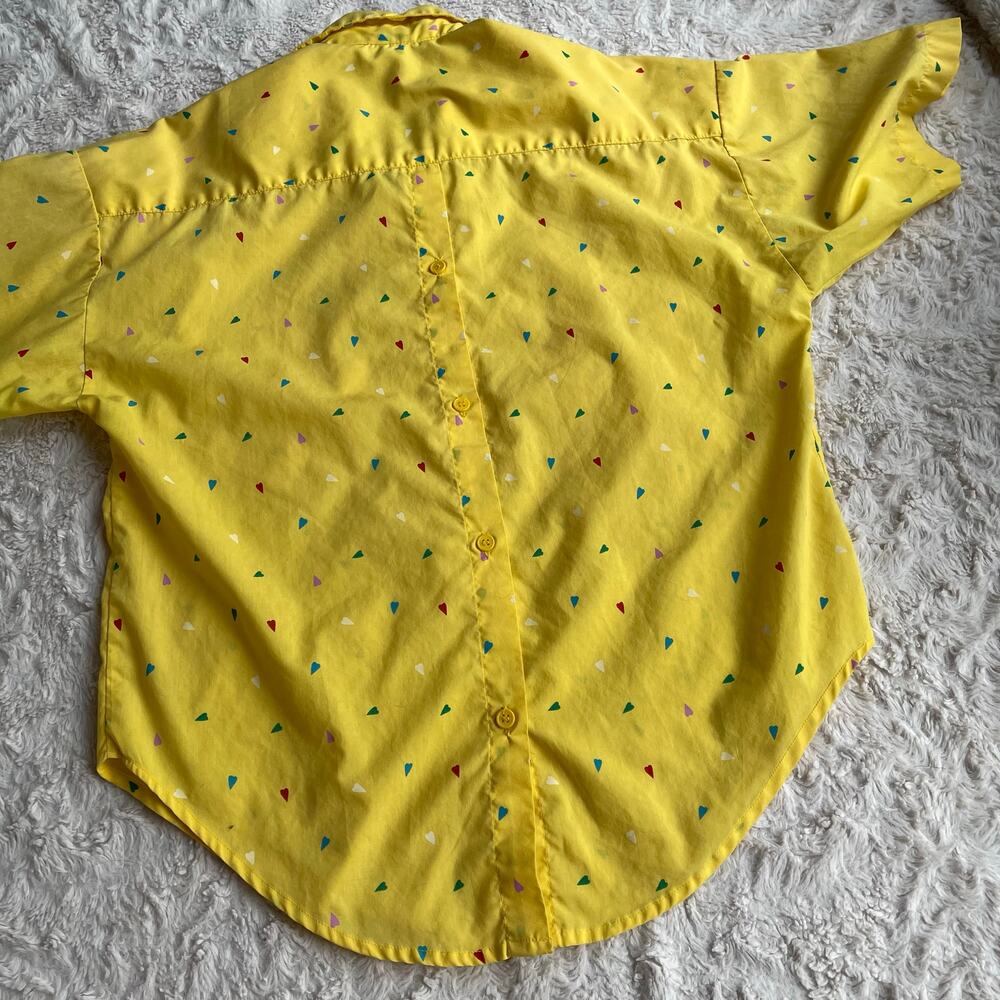 Vintage 80s 90s heart print yellow button-down shirt blouse oversized hearts S - Picture 10 of 17